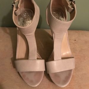 Vince Camuto